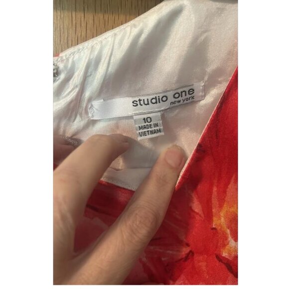 Floral Fit & Flare Sleeveless Dress – Dark Pink & White Summer Party Style - Picture 4 of 4